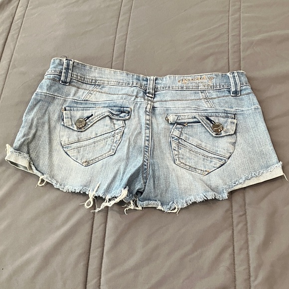 Mudd Light Blue Frayed Jean Shorts - Picture 3 of 3